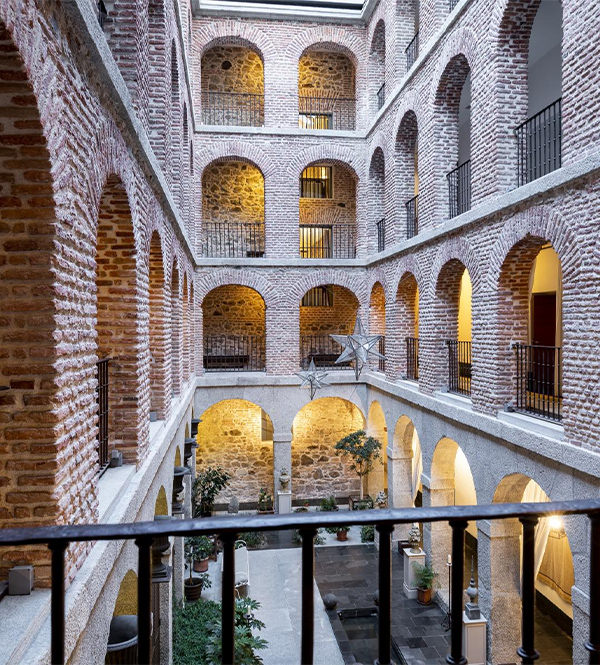 Patio del Parador de La Granja